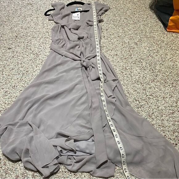 Show Me Your Mumu Grey Chiffon Ruffle Maxi Wrap Dress Womens Size Medium - Picture 4 of 4